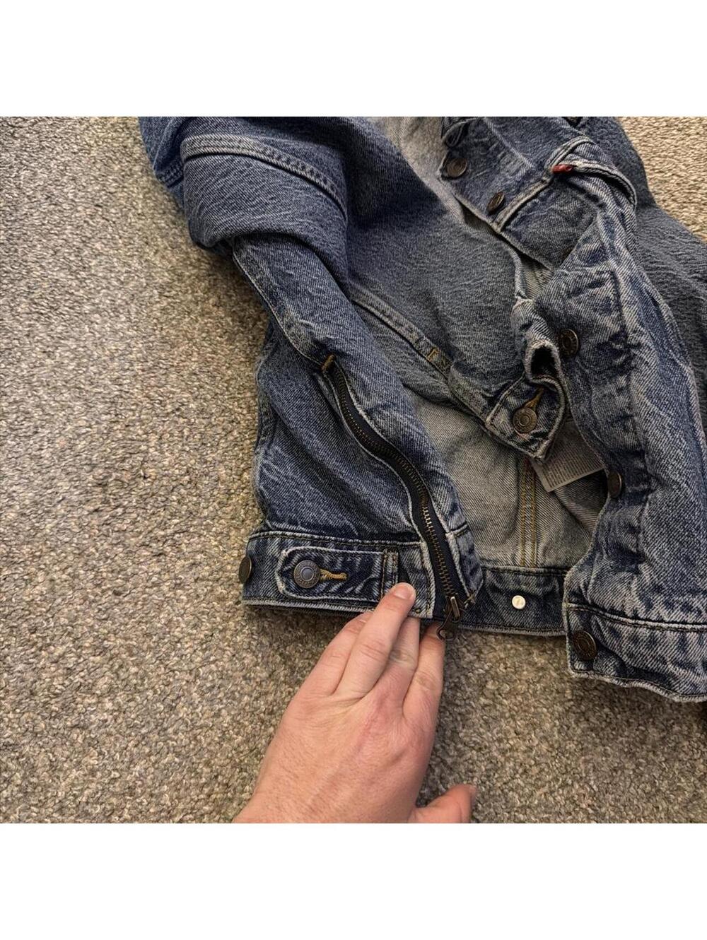 Levi's Women's Blue Jacket - Picture 4 of 5